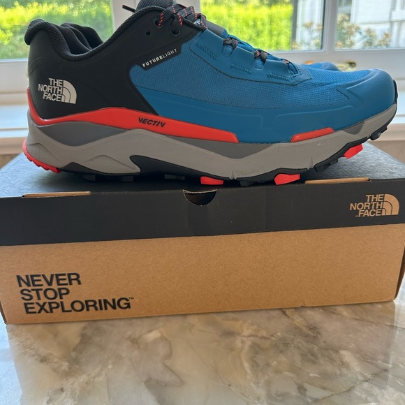 NWB Northface Men’s Vectiv Exploris Futurelight shoes size 11.5 brand new w/box - Picture 3 of 13